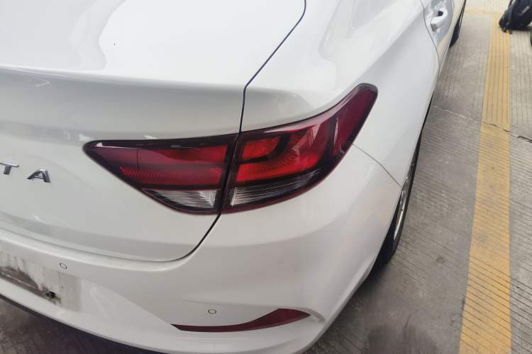 Used Hyundai Celesta 2020 1.6L Automatic GL Enjoyable Edition Right Rear Taillight