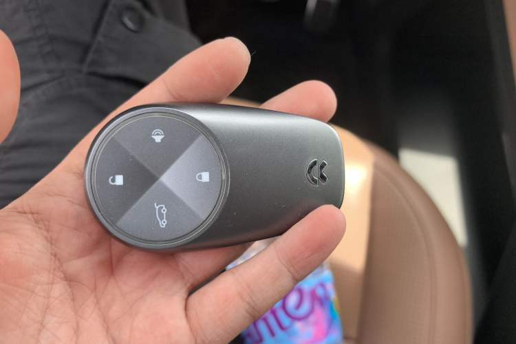 Used Nio ES8 2020 415 km Range 6-Seater Version Vehicle Key