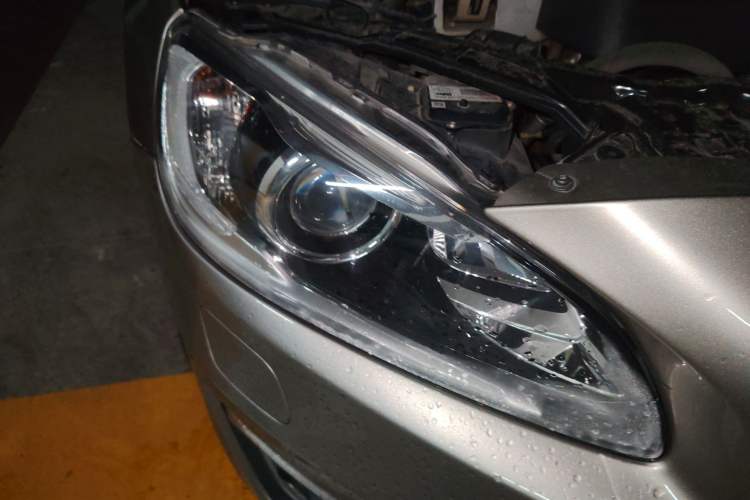 Used Volvo S60 2016 S60L T5 Intelligent Drive Edition Right Front Headlight