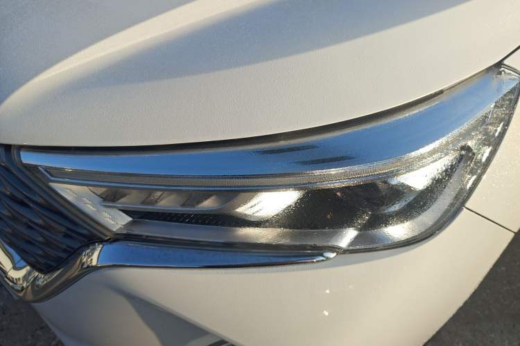 Used Haval M6 2021 PLUS 1.5T DCT Luxury Smart Connectivity Model
