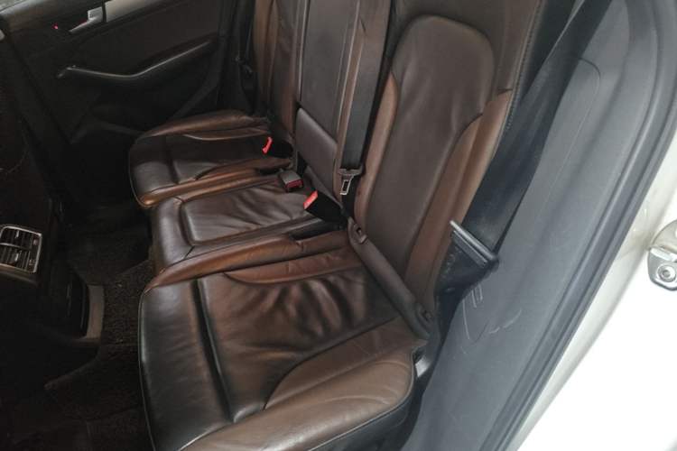 Used Audi Q5 2017 Plus 40 TFSI Technology Model