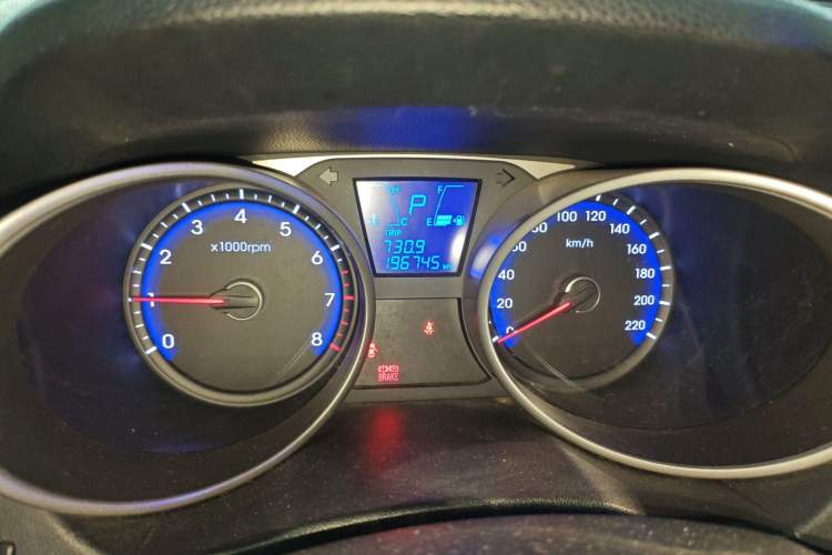 Used Hyundai ix35 2012 2.0L Automatic Two-Wheel Drive Elite Edition GLS
