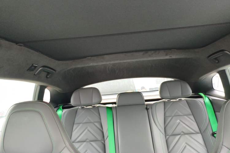 Used Zeekr 001 2022 Ultra-Long Range Single-Motor WE Version Headliner