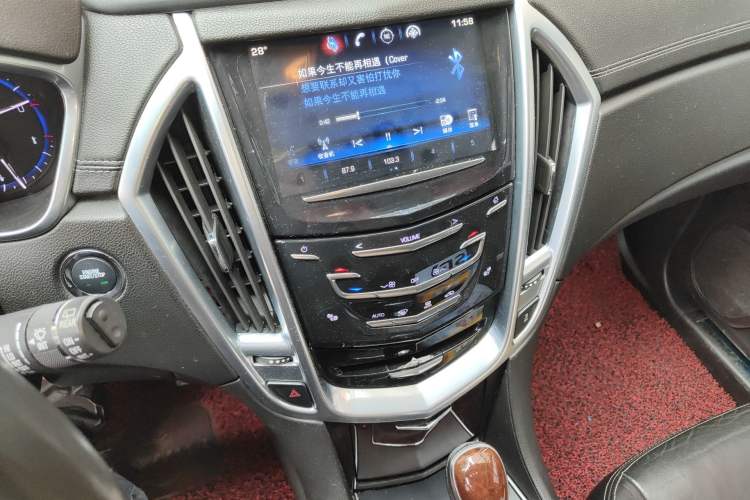 Used Cadillac SRX 2014 3.0L Elite Model Audio And AC Panel