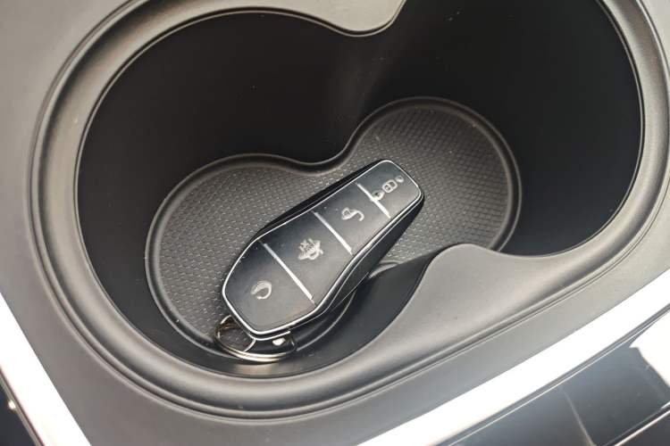 Used BYD Qin PLUS 2021 EV 400KM Leading Comfort Edition