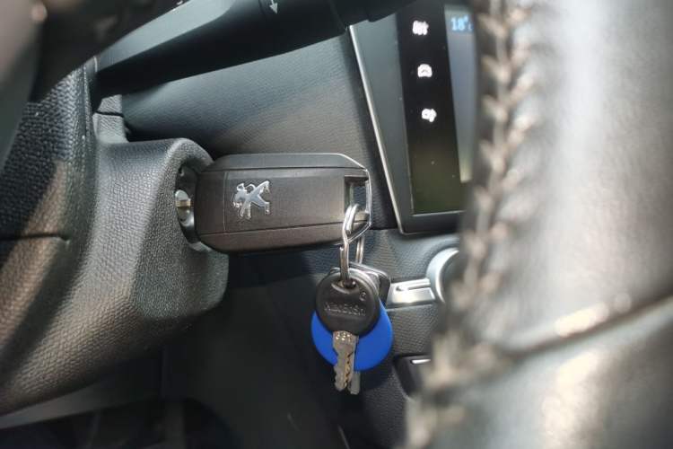 Used Peugeot 408 2014 1.8L Automatic Luxury Edition