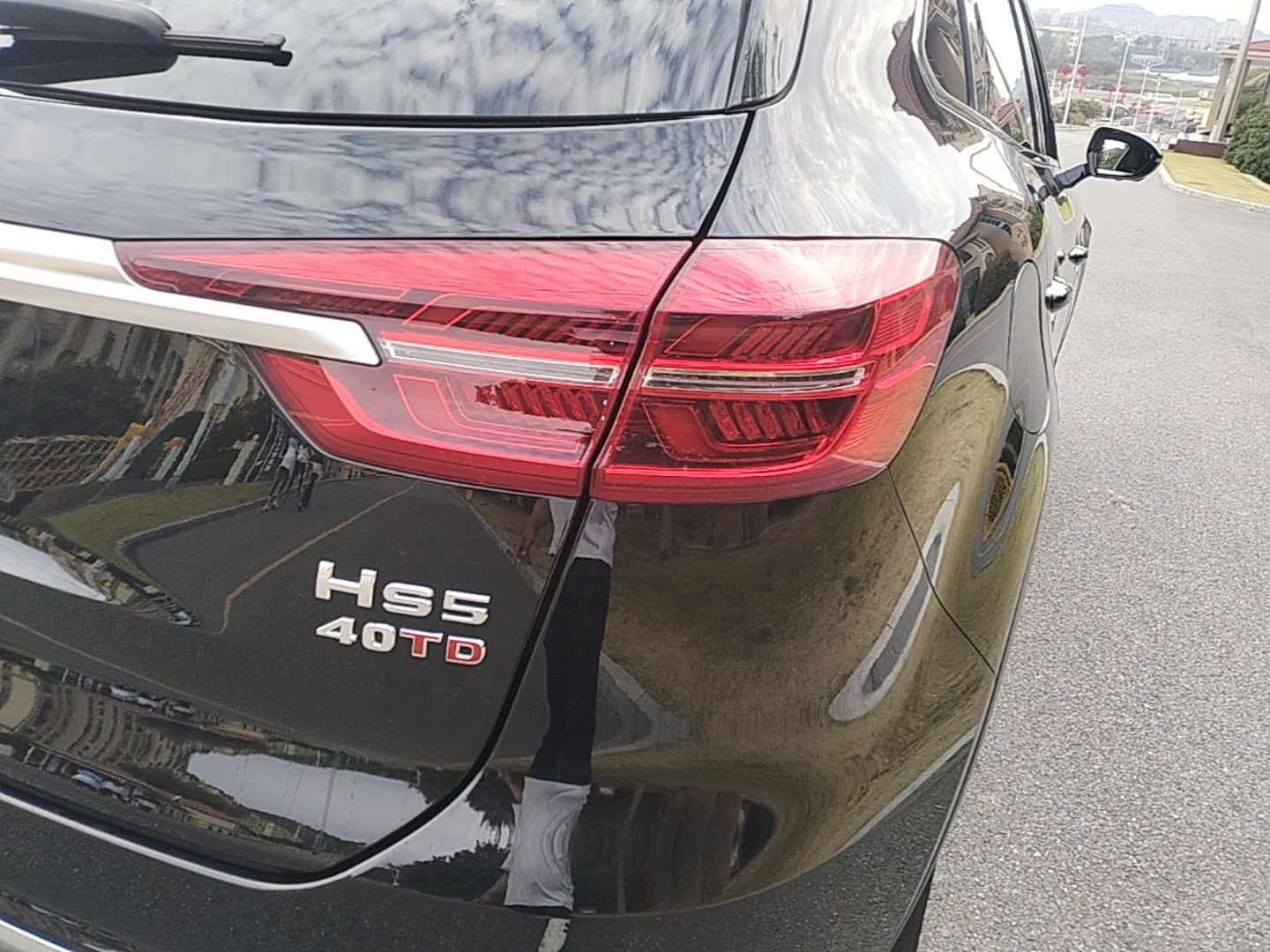 Hongqi HS5 2022 Facelifted Version 2.0T Smart Connect Flagship All-Wheel-Drive Edition — снимка 9