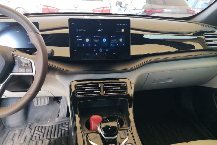 Used BYD Qin PLUS 2024 HONOR Edition DM-i 55KM Leading Model