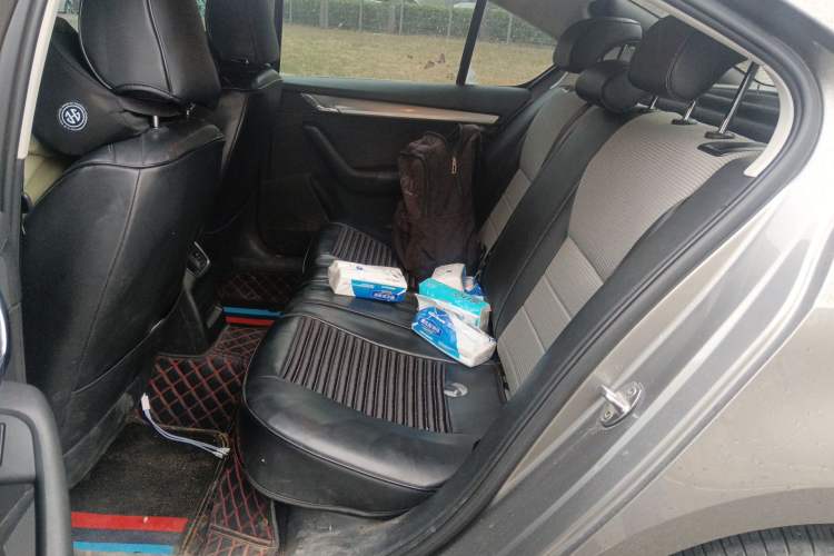 Used Skoda Octavia 2017 1.6L Manual Trend Edition Left Rear Seat