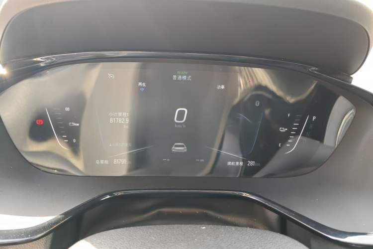 Used Chevrolet Menlo 2021 Mickey Space Galaxy Edition