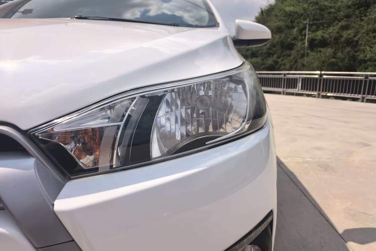 Used Toyota YARiS L Zhi Xuan 2015 1.5E Automatic Charm Edition Left Front Headlight