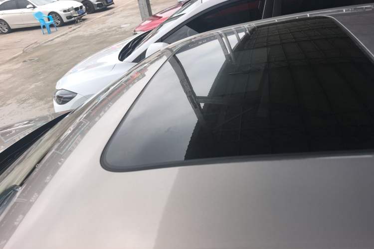 Used Volkswagen Bora 2020 1.5L Automatic Comfort Model Roof