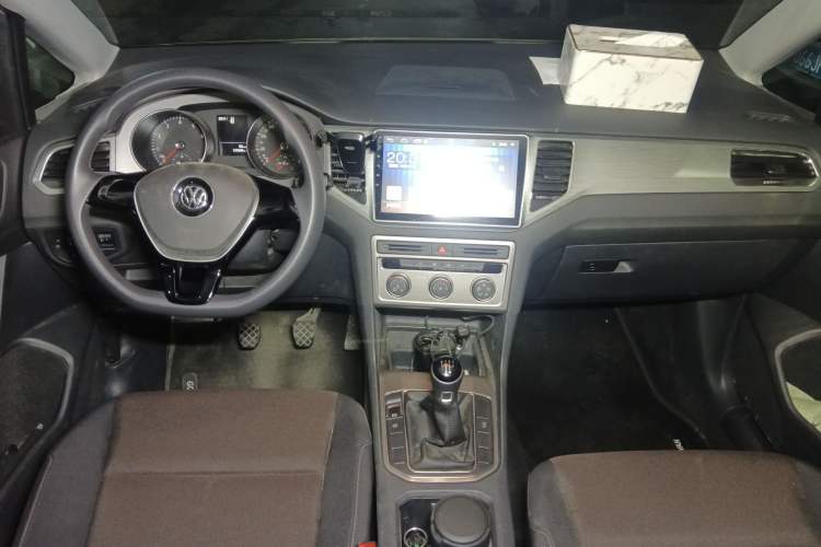 Used Volkswagen Golf Sportsvan 2016 1.6L Manual Comfort Model