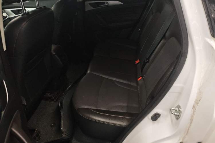 Used Changan CS35PLUS 2019 1.6L Manual E-Link Upgrade Edition
