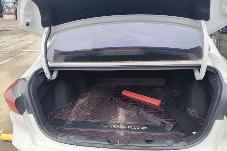 Used CHANGAN Eado 2023 Changan Edition PLUS Blue Whale NE 1.4T GDI DCT Prestige Version