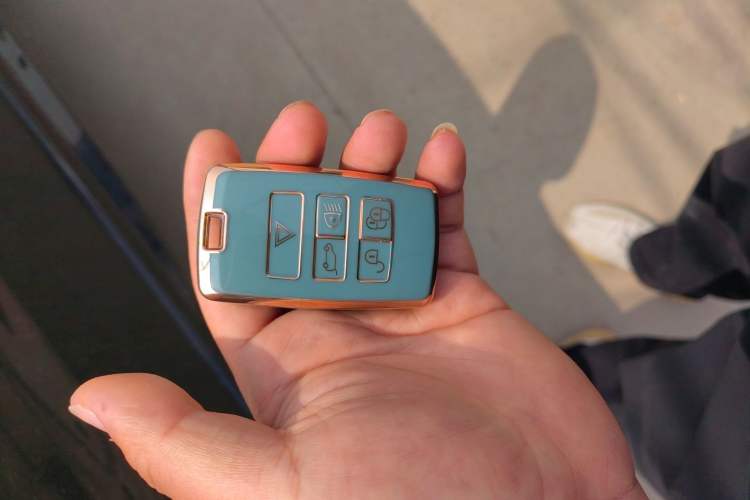 Used Land Rover Range Sport 2020 3.0 L6 HSE DYNAMIC
