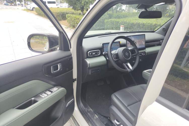 Used Baojun Spark EUV 2026 Model 401km Flagship Edition