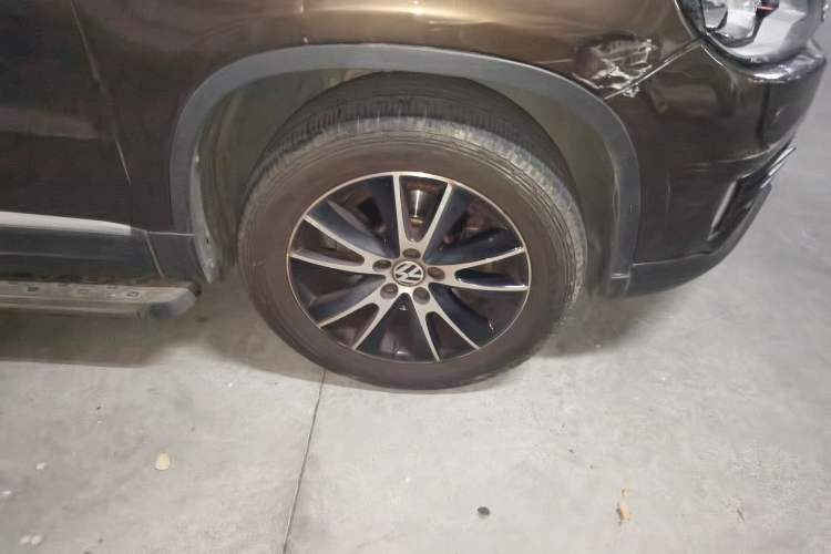 Used Volkswagen Tiguan 2013 1.8 TSI Automatic All-Wheel Drive Luxury Model