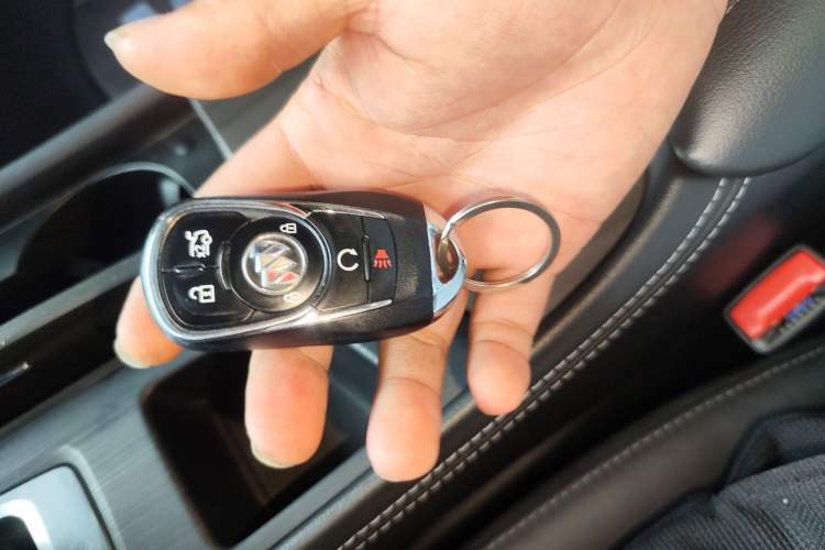 Used Buick LaCrosse 2021 652T Luxury Model
