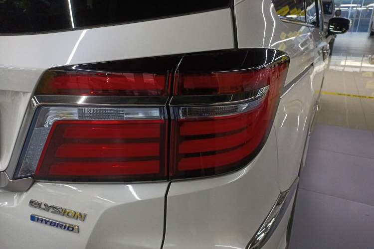 Used Honda Elysion 2019 2.0L Hybrid Comfort Edition