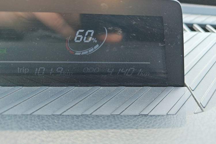 Used NETA V 2021 Long-Range Entertainment Edition Upgrade Model