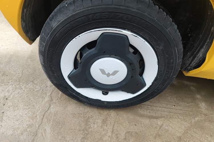 Used Wuling Hongguang MINIEV 2021 Macaron Fashion Edition Lithium-Ion Battery