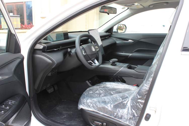 Used Changan Eado 2025 Blue Whale 1.5T 500Bar Flagship Model