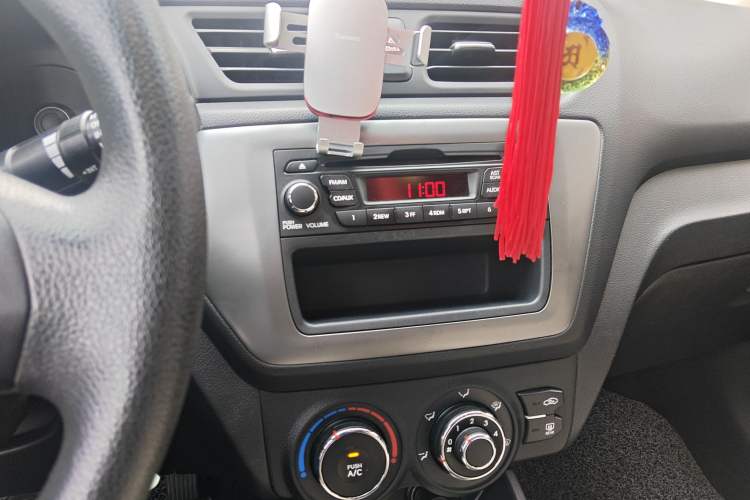 Used Kia K2 2011 Sedan 1.4L Automatic GLS