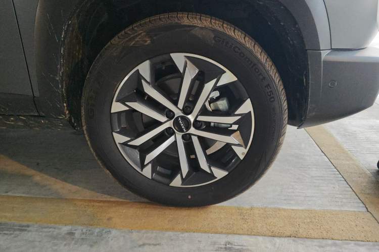 Used Haval DARGO 2026 Model 1.5T DCT Border Collie Edition Right Front Wheel Hub