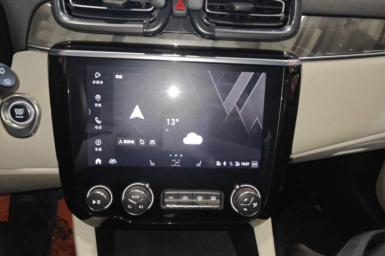 Used Lynk & Co 02 2019 High-Energy Edition 2.0T Automatic Two-Wheel Drive Shine Pro Edition China VI Standard
