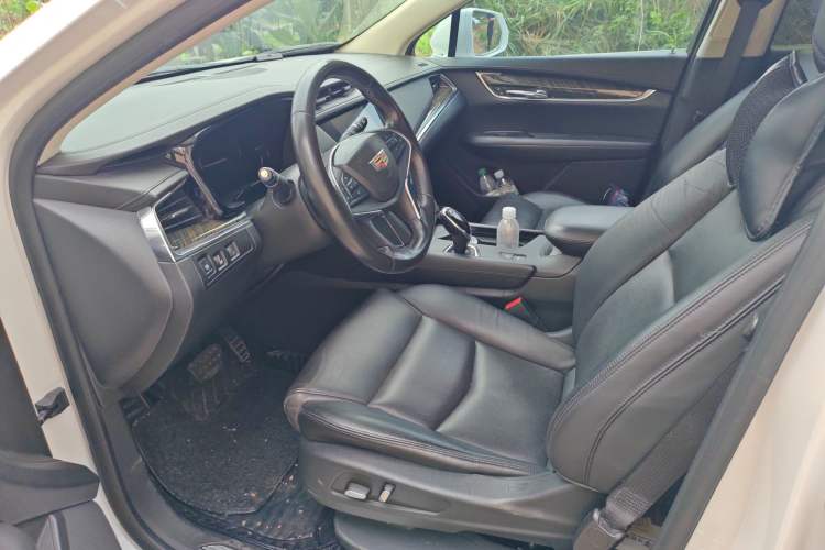 Used Cadillac XT5 2016 25T Luxury Model