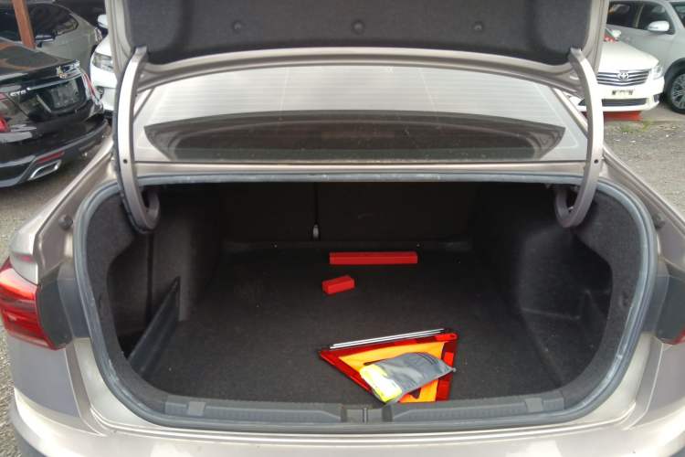 Used Volkswagen Bora 2019 Revised Version 1.5L Automatic Comfort Edition China VI Standard Trunk