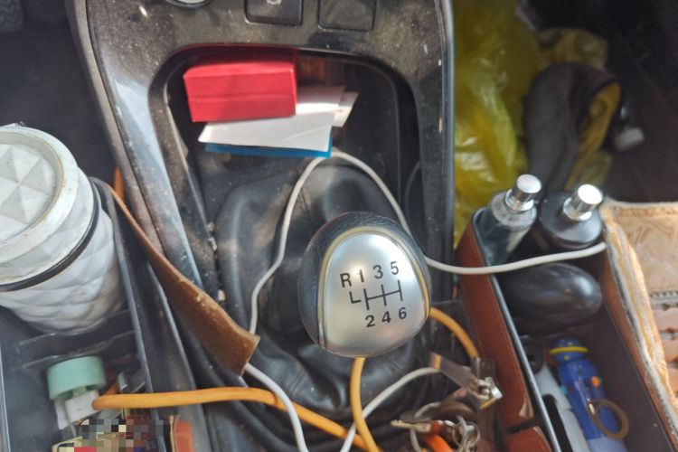 Used Haval H2s 2017 Red Label 1.5T Manual Comfort Model Gear Lever