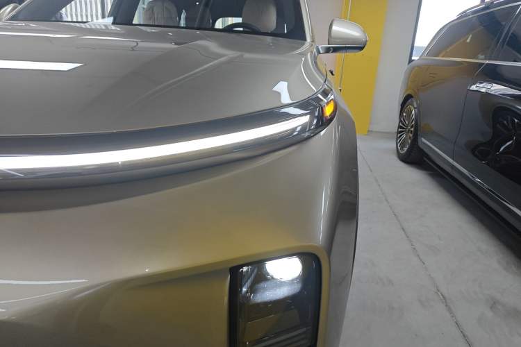 Used Li Auto L9 2022 Max model Left Front Headlight