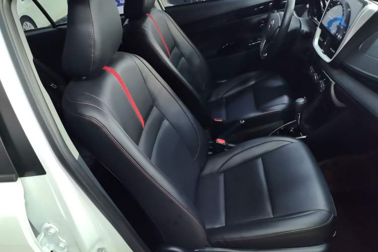 Used Toyota YARiS L Zhi Xuan 2021 X-Trail 1.5L CVT Luxury Edition
