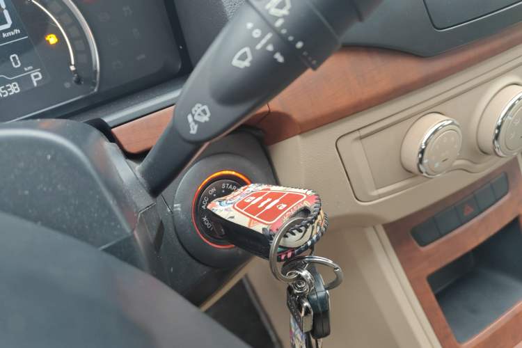 Used Roewe 350 2014 1.5L Automatic Xunyue Version
