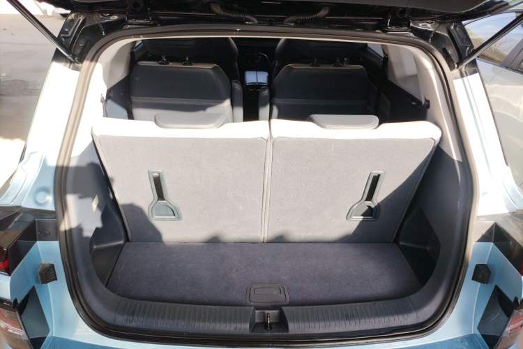 Used Baojun RM-5 2019 1.5T CVT 24-Hour Online Luxury Version 6 Seats