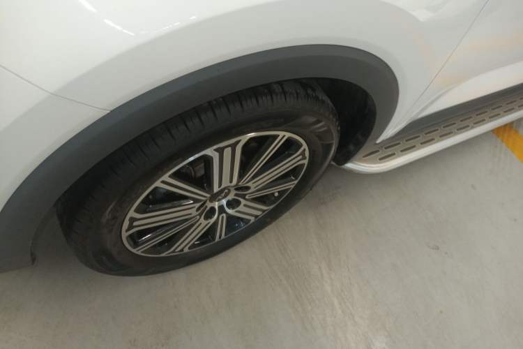 Used Kia Sportage R 2021 Ace 2.0L Splendid Edition Left Front Wheel Hub