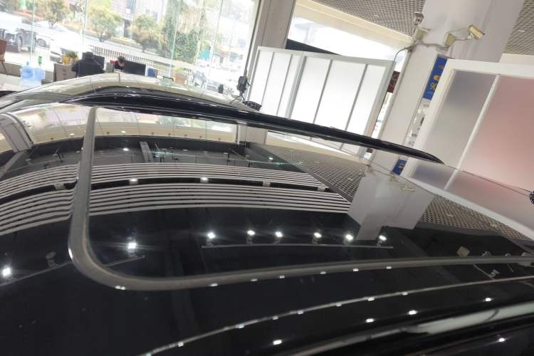 Used Hongqi HS5 2025 2.0T Two-Wheel-Drive Xuan Ying Edition