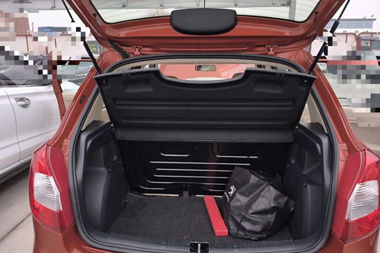 Used Skoda Fabia 2014 1.4L Automatic Crystal Edition
