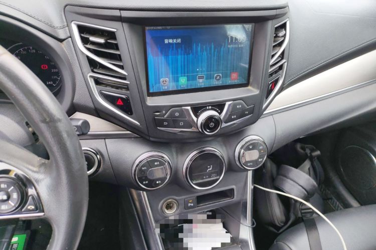 Used BYD Song 2016 GaiShi Edition 1.5TI Manual Elite Model
