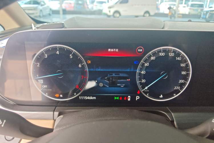 Used Buick GL8 2021 ES Landtrek 653T Luxury Model