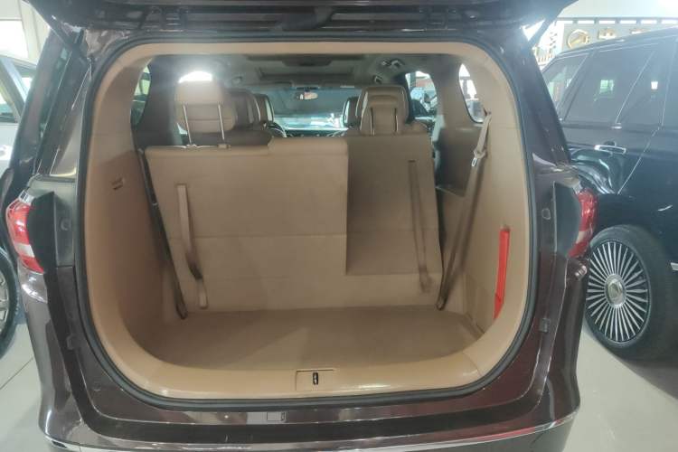 Used Buick GL8 2017 ES 28T Premium Version China V Standard
