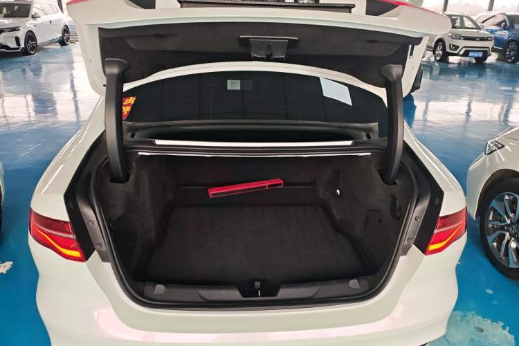 Used Jaguar XEL 2022 2.0T 250 PS R-DYNAMIC S Advanced Sport Edition