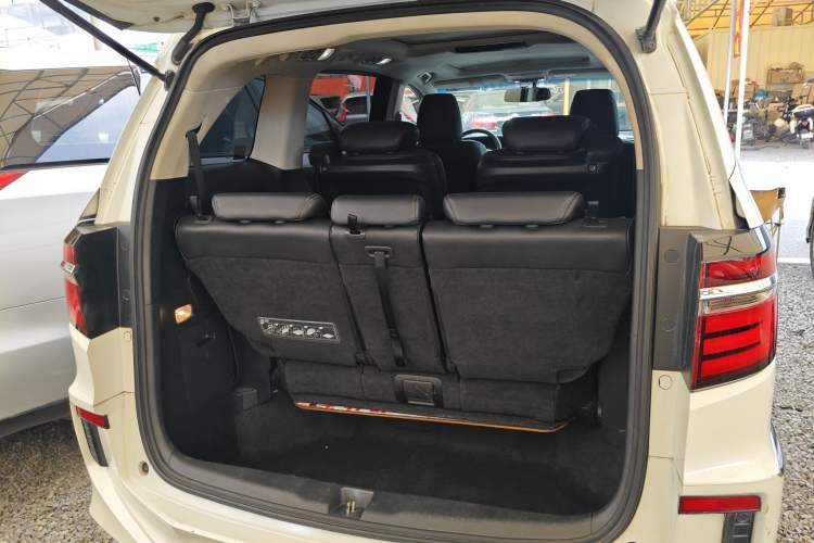 Used Honda Elysion 2016 2.4L Luxury Edition