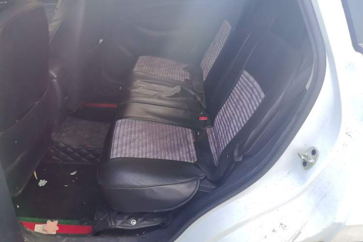 Used Roewe RX3 2020 1.6L Manual 4G Connect Super-Fresh Elite Edition