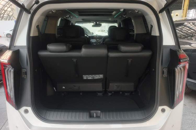 Used GAC Trumpchi M8 2024 Master Series 400T Ultimate Edition Trunk