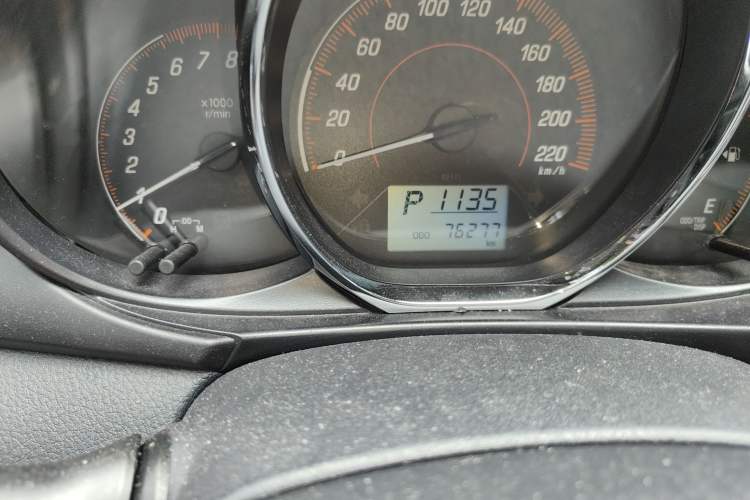 Used Toyota YARiS L Zhi Xiang 2020 1.5L CVT Leading Edition Odometer Close Up