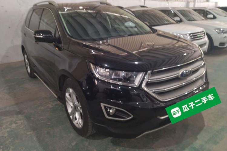 Used Ford Edge 2015 2.0T GTDi 4x4 High-Grade Model Front Right 45 Deg