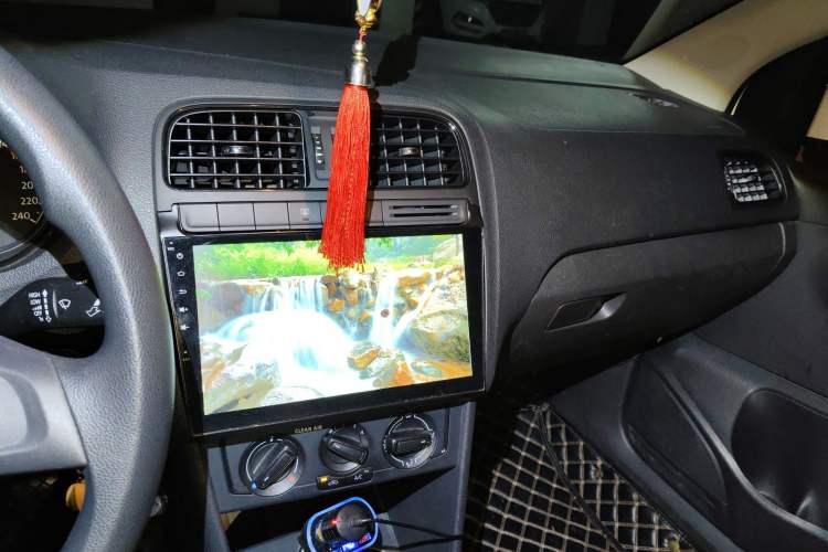 Used Volkswagen Polo 2016 1.4L Manual Fashion Model
